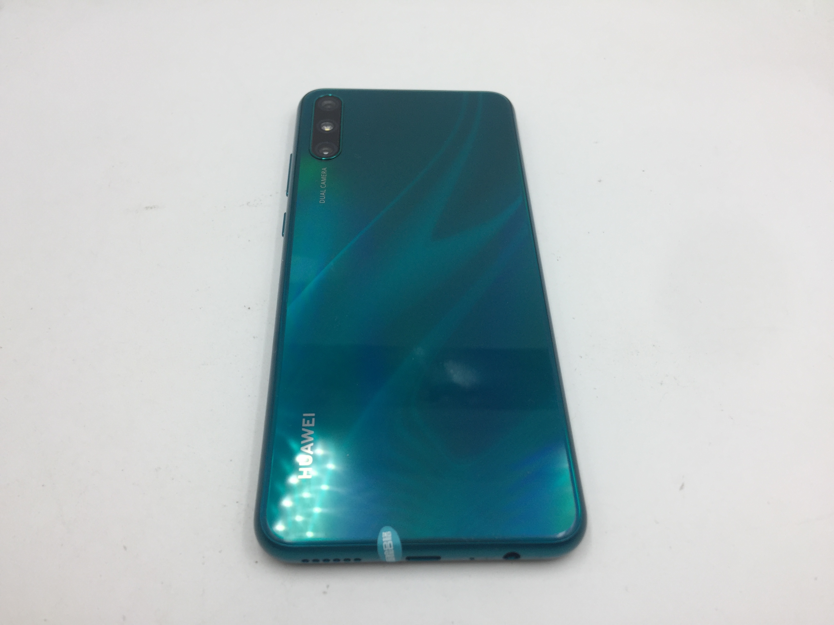 官方质检9成新全网通冰翡翠4g64g国行华为畅享10e