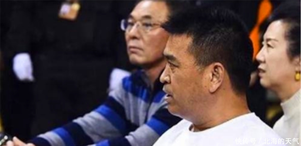 江苏句容汪某某