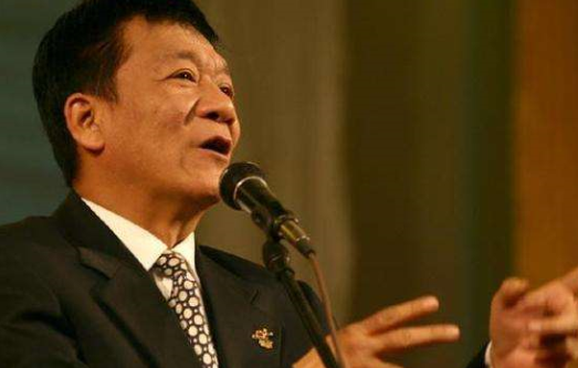 春晚朱军怎么不见了