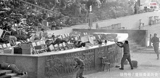 看阅兵时看什么