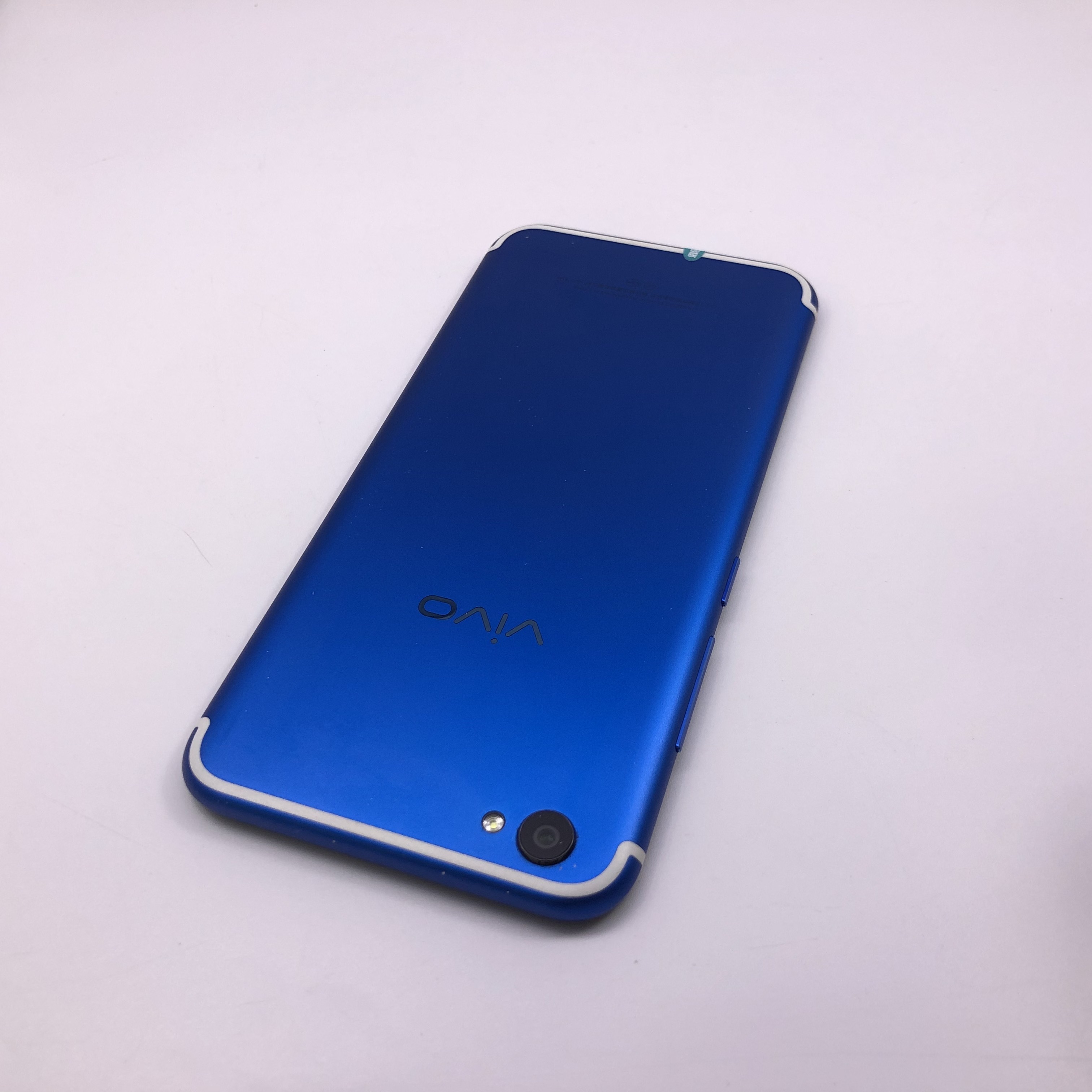 官方质检8成新及以下 全网通 蓝色 64g 国行 vivo x9s