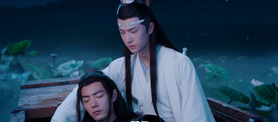 王一博搂着肖战