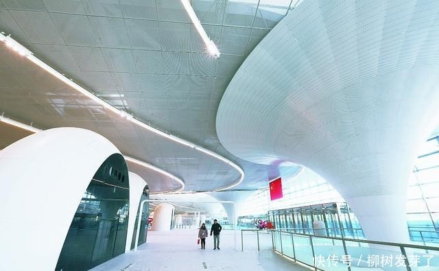 北京地铁七号线万盛东站