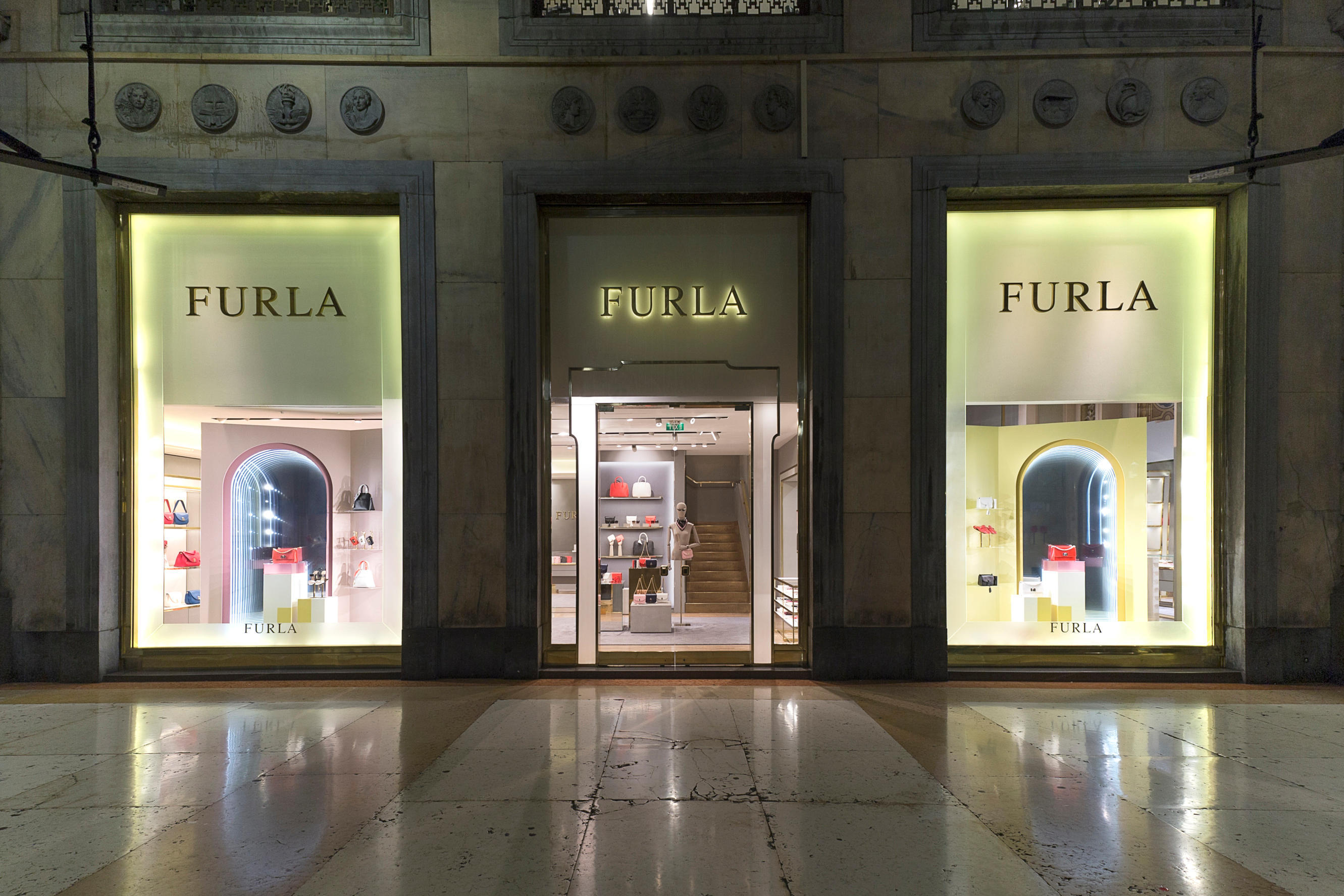 furla(佛罗伦萨小镇店)