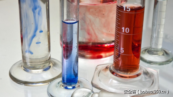 t01a2ec8f5509bf0047.png http://p9.qhimg.com/t01a2ec8f5509bf0047.png