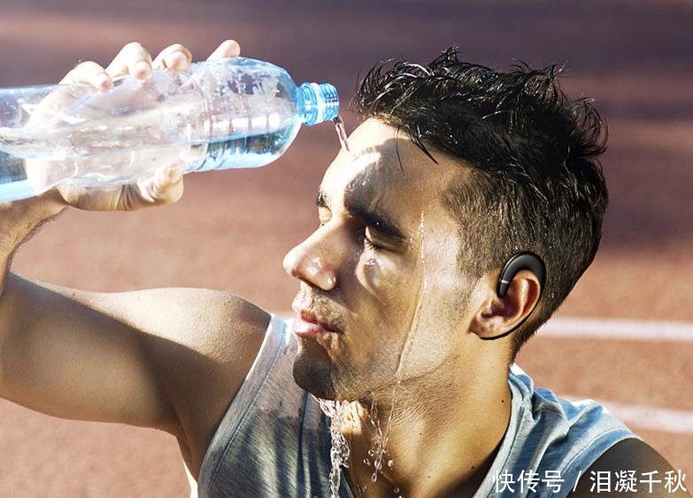 t0190bb26261fbf07df.jpg?size=783x563