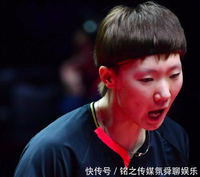 总决赛女单冠军朱雨玲