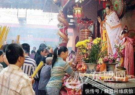 中国和其他国家的新年