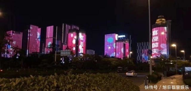 跨年灯光秀青岛