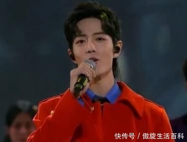 肖战跨年晚会唱歌