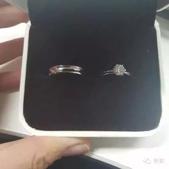 t016cb8e5dd8aa74896.jpg http://p2.qhimg.com/t016cb8e5dd8aa74896.jpg