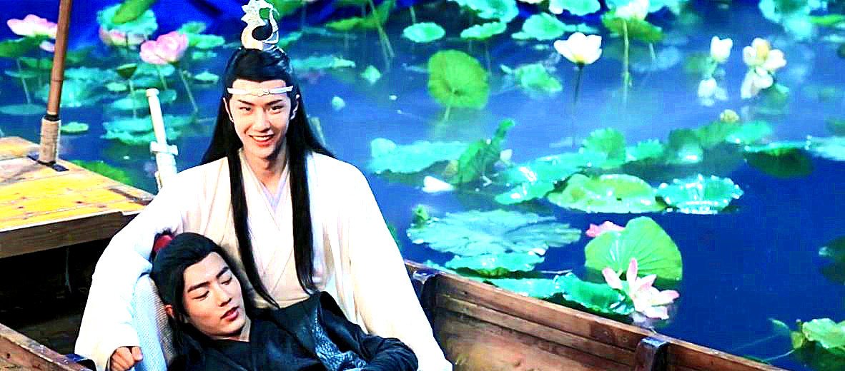 王一博搂着肖战