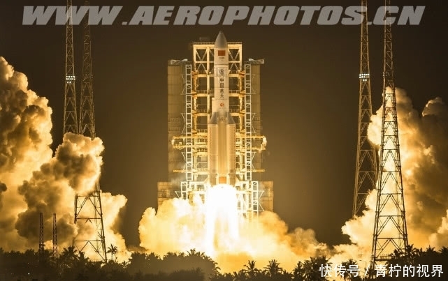 长征五号运载火箭起飞重量